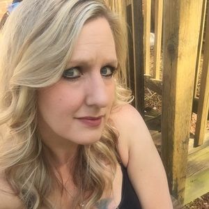 Meet your Posher, Ciara